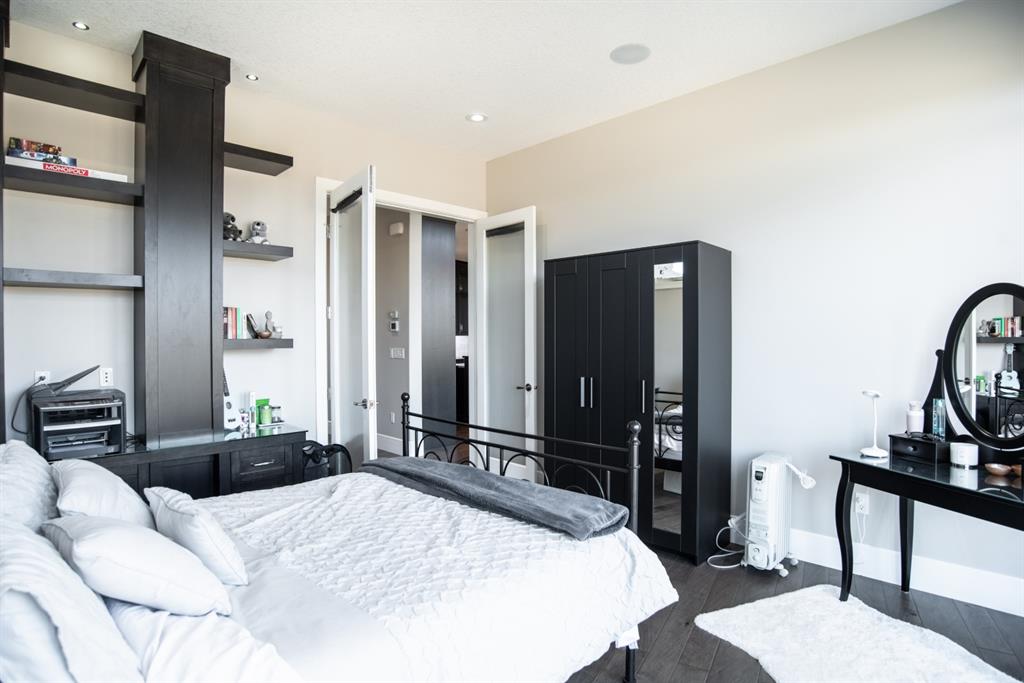 Dewinton Custom Home II photo 4